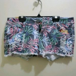 🆕 MOSSIMO  SHORTS -  NWT MULTIPLE COLOUR SHORTS